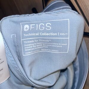 Figs Livingston scrub pants in Dusty Blue